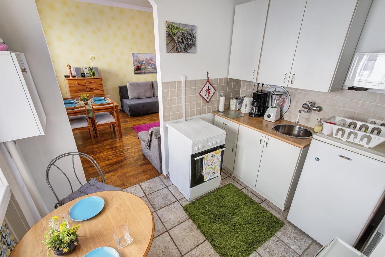 Apartment Near The Heroes Square Budapest Exterior foto
