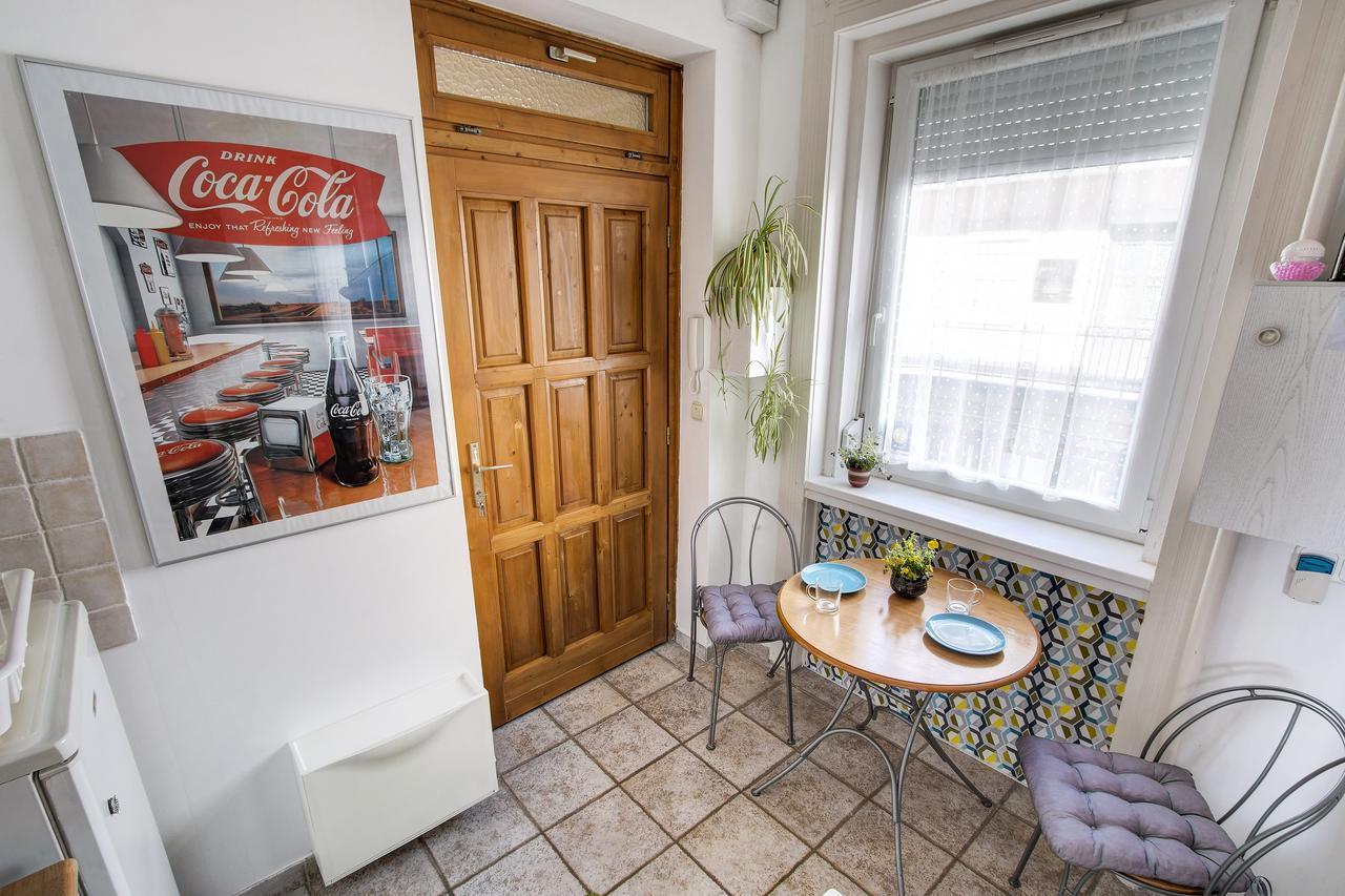 Apartment Near The Heroes Square Budapest Exterior foto